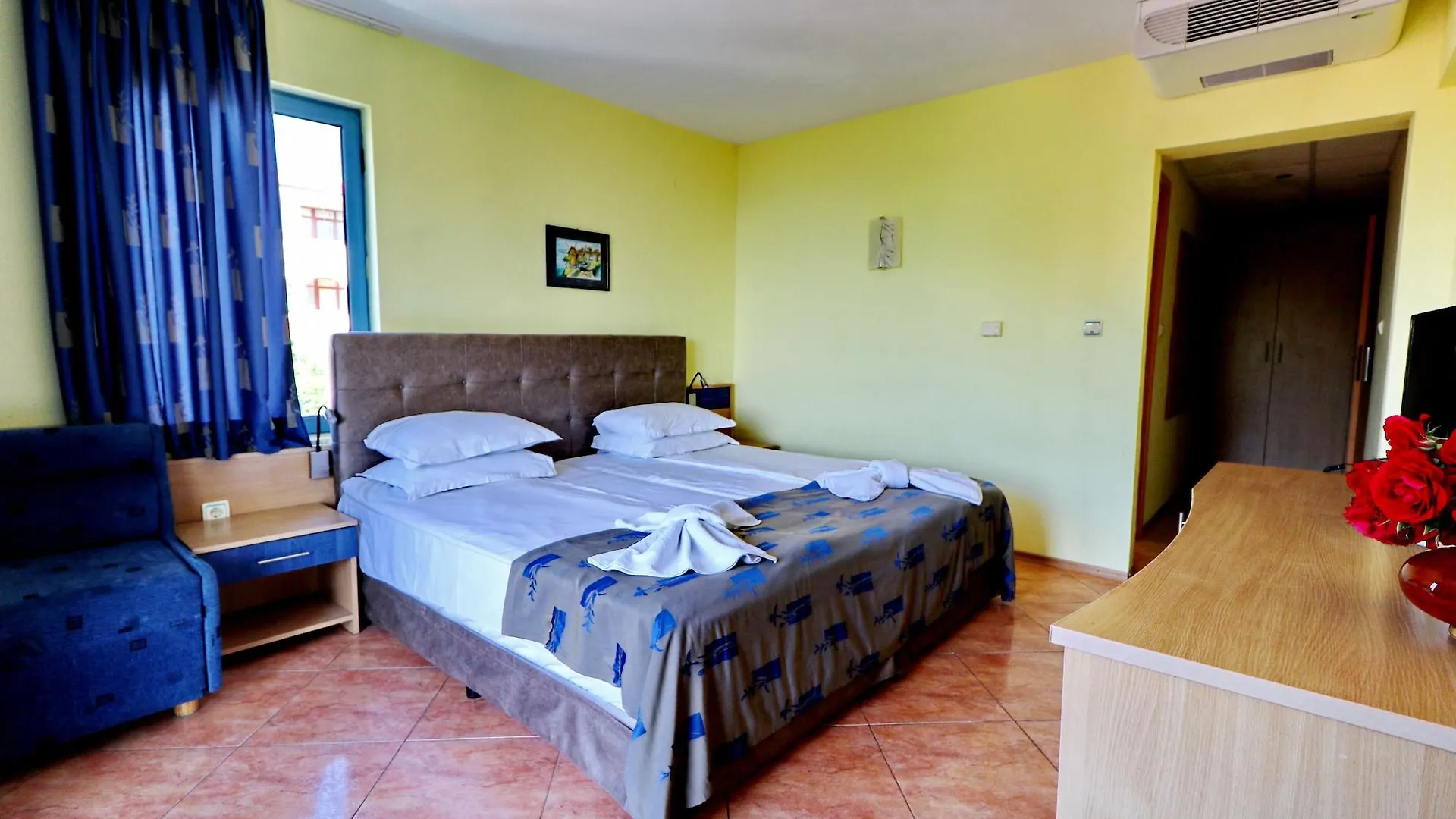 Bora Bora Hotel Σάνι Μπιτς 3*,  Βουλγαρία