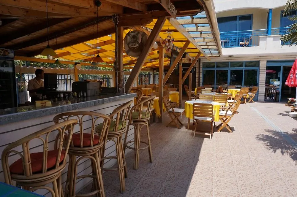 Bora Bora Hotel Σάνι Μπιτς 3*,  Βουλγαρία