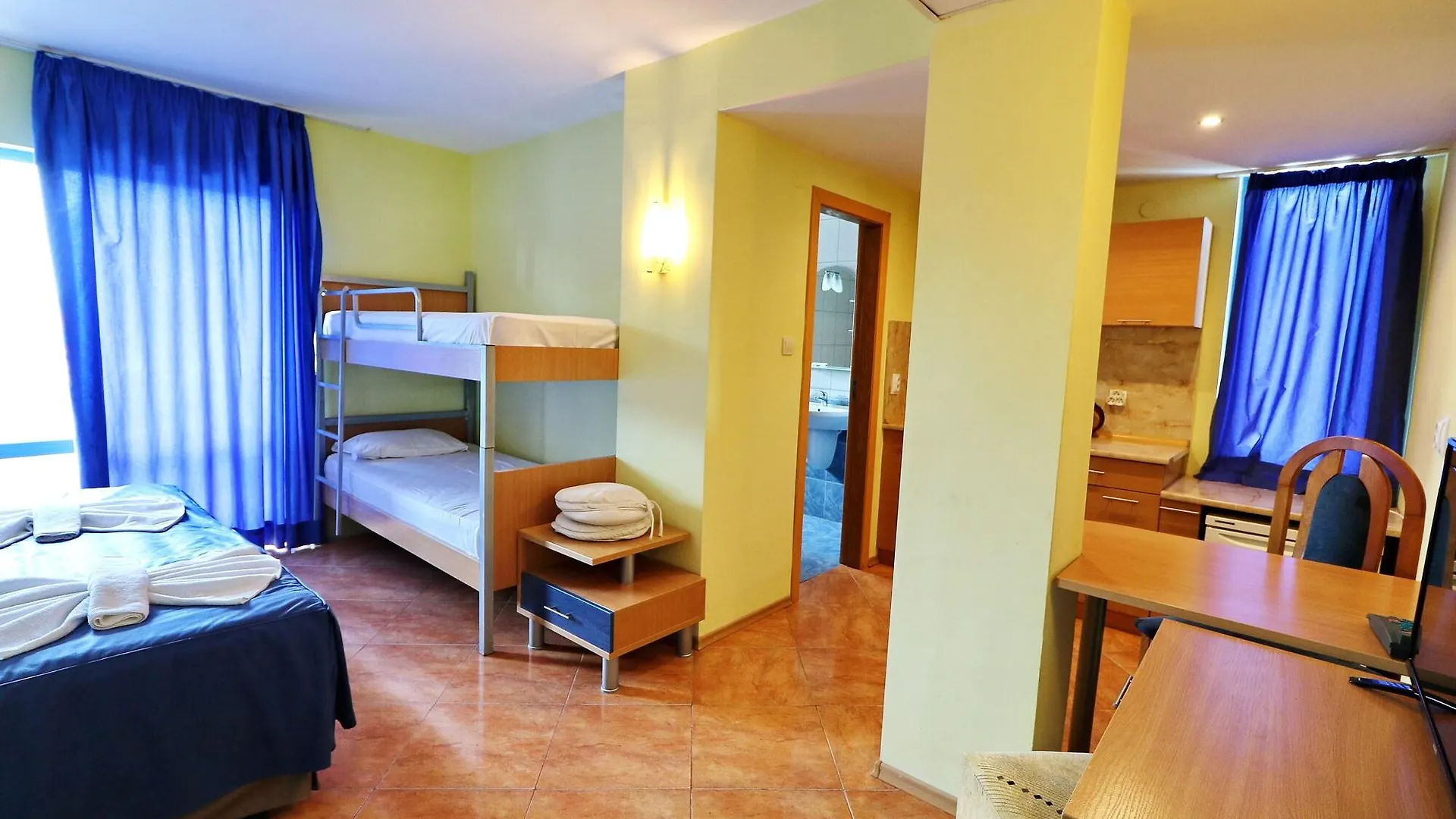 Bora Bora Hotel Σάνι Μπιτς