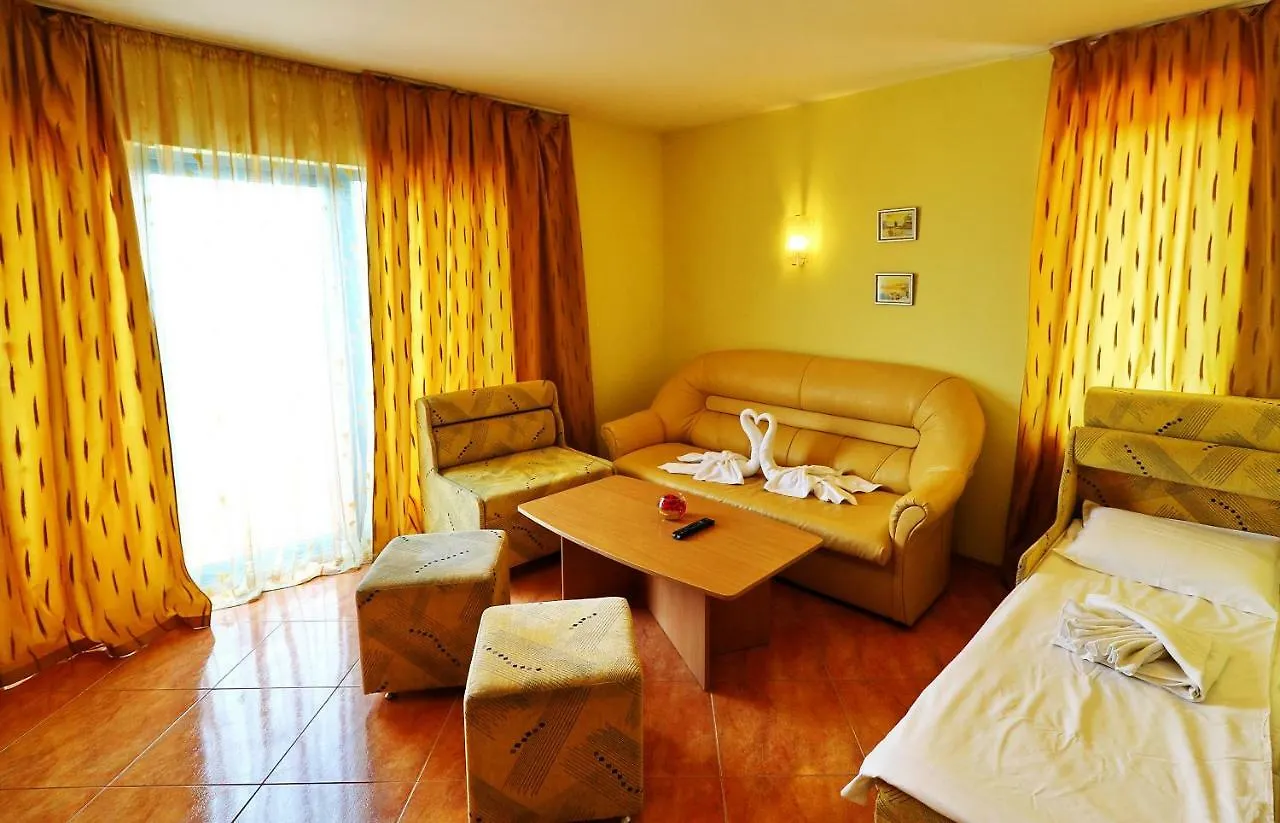 Bora Bora Hotel Σάνι Μπιτς 3*,  Βουλγαρία