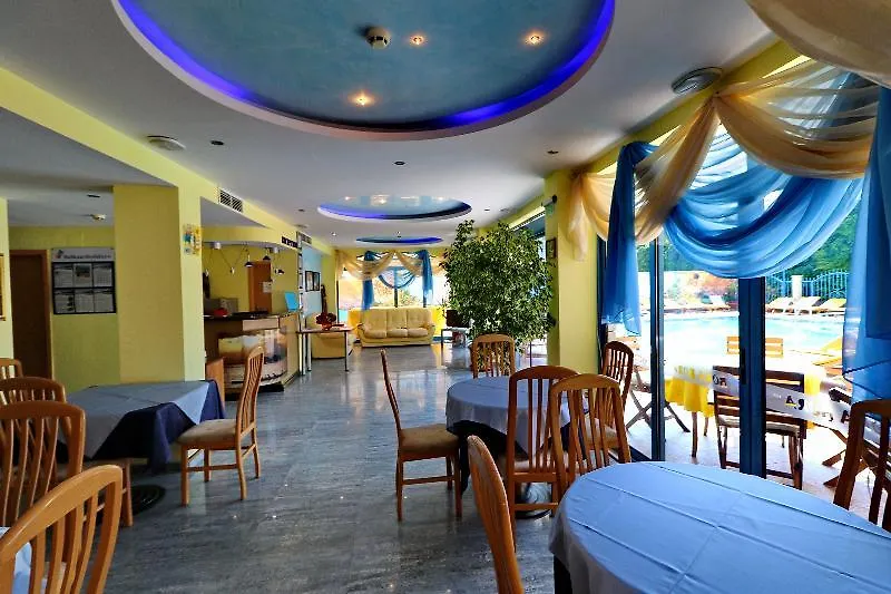 Bora Bora Hotel Σάνι Μπιτς 3*,  Βουλγαρία